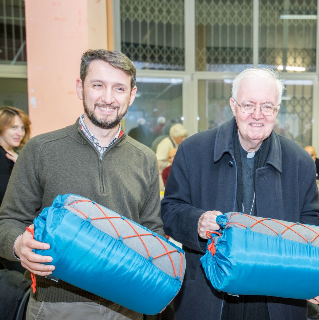 Mons. Nosiglia alla serata di beneficenza della parrocchia S. Anna e dell'AIPSD (11 novembre 2017)