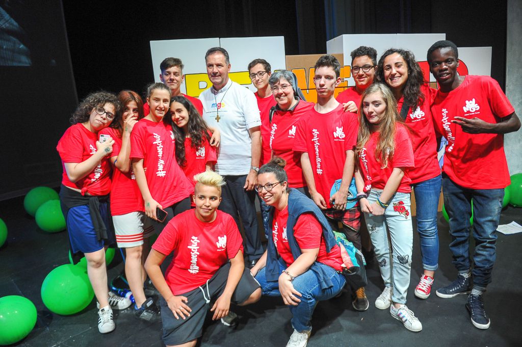 Il rettor maggiore salesiano don Artime con i giovani a Valdocco, Torino 19 maggio 2018