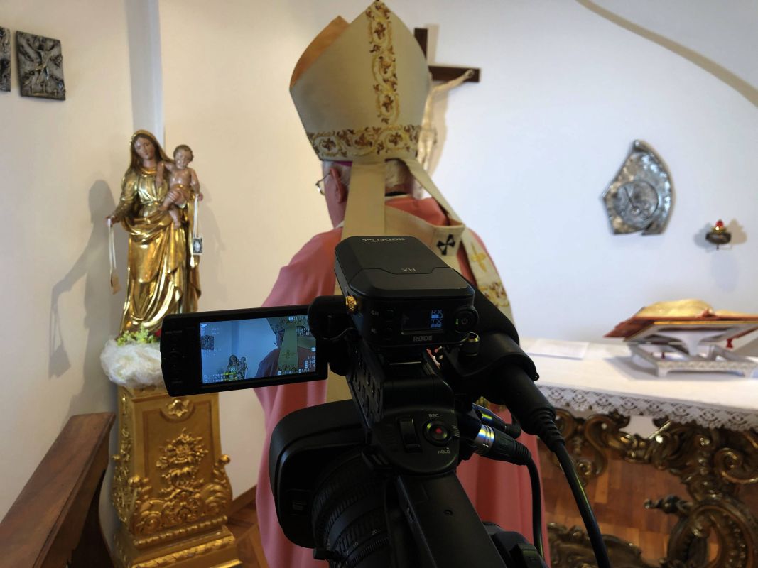 Settimana Santa 2020: celebrazioni del Vescovo in streaming senza concorso di popolo