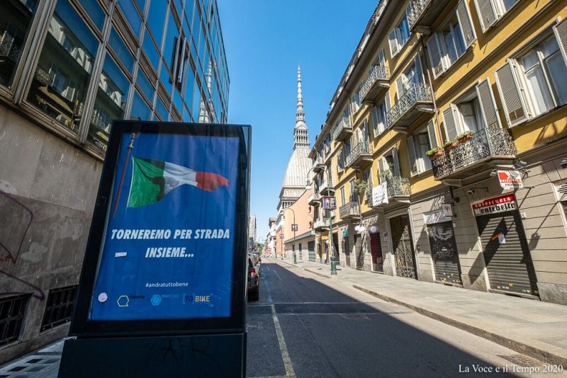 Coronavirus, viaggio nelle strade deserte di Torino