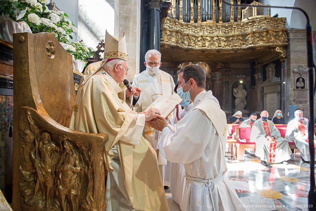 Ordinazione presbiterale di don Pietro Paiusco - Fraternità San Carlo per le mani di mons. Nosiglia, Torino 27 giugno 2020