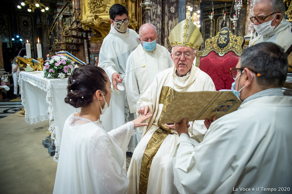 Rito di consacrazione nell’Ordo Virginum alla Consolata con mons. Nosiglia – Torino 20 settembre 2020