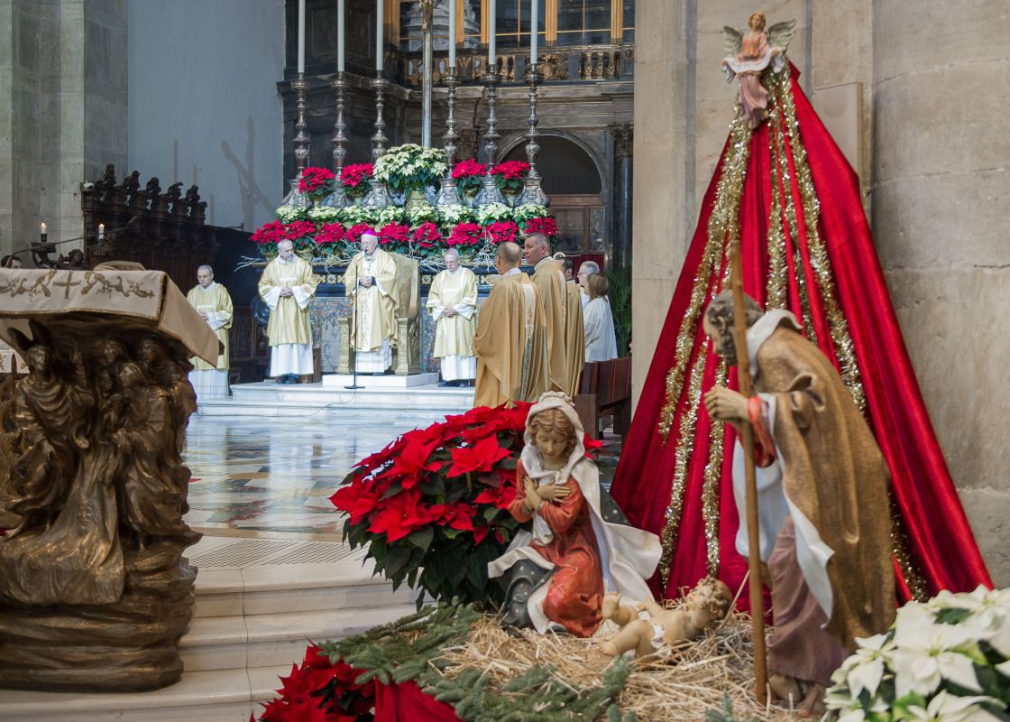 Orario Messe di Natale e iniziativa nazionale per l’Immacolata: note della CEI