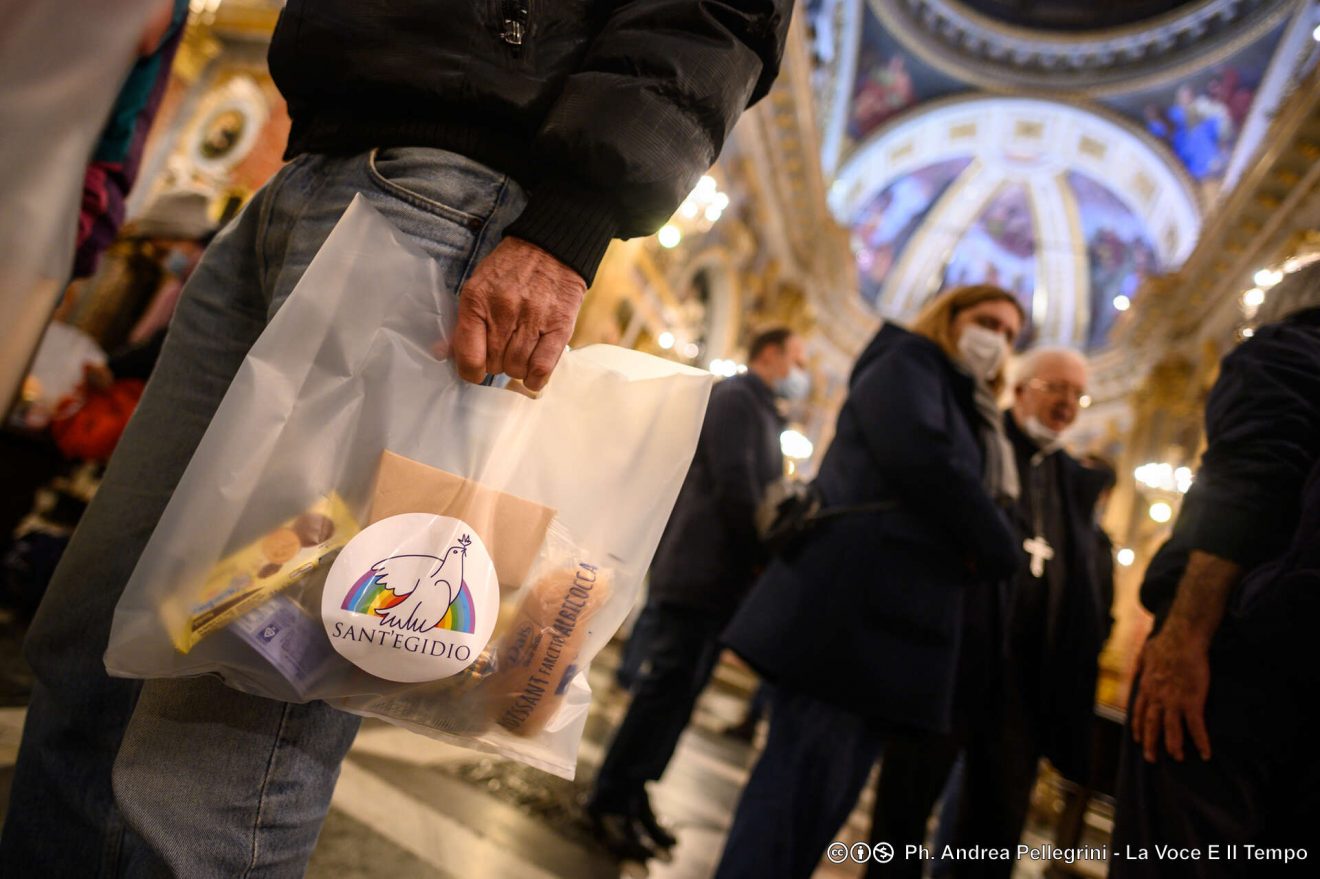 Mons. Nosiglia celebra Messa alla vigilia della Giornata mondiale dei Poveri