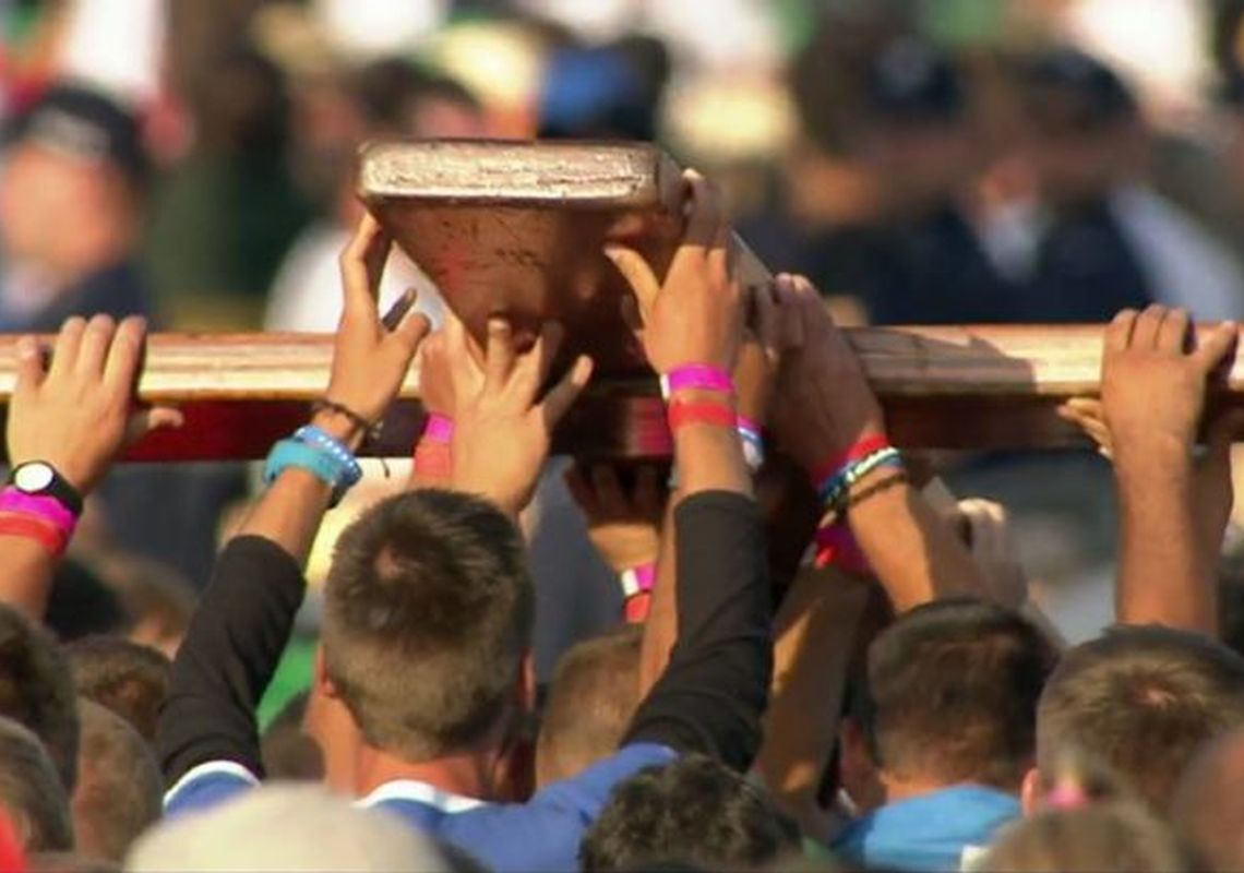 «Questo amore è la sua vita», incontro sul beato de Foucauld e Via Crucis dei giovani