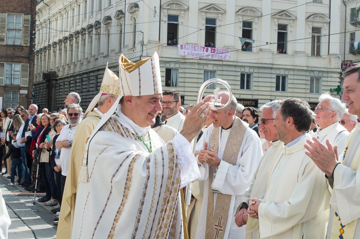 Ordinazione e insediamento del nuovo Arcivescovo: i passaggi della CELEBRAZIONE