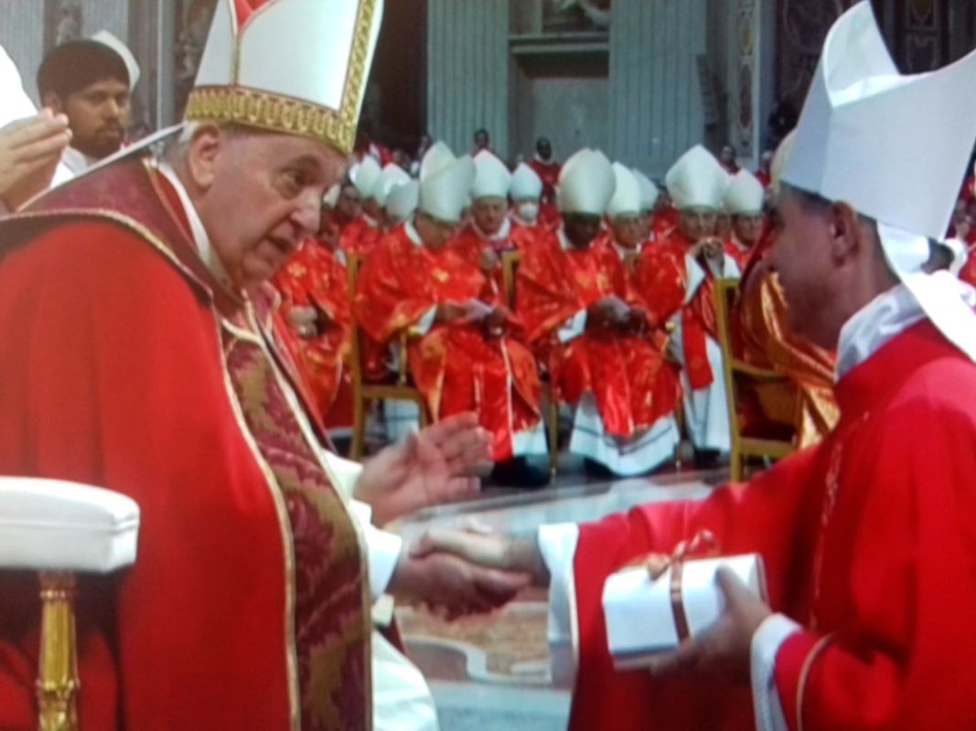 Mons. Repole: «Il pallio è assunzione di responsabilità in comunione con la Chiesa»