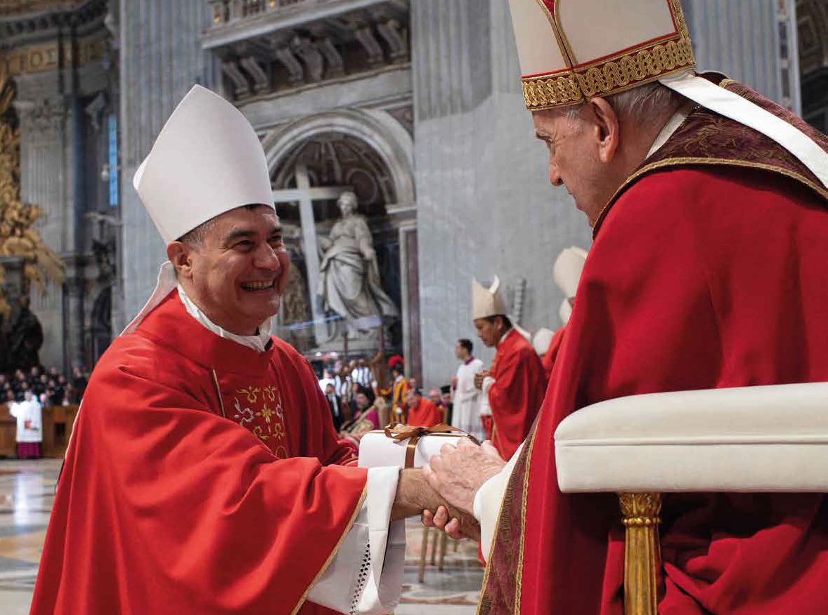 Celebrazione in Duomo per il rito di imposizione del pallio a mons. Repole