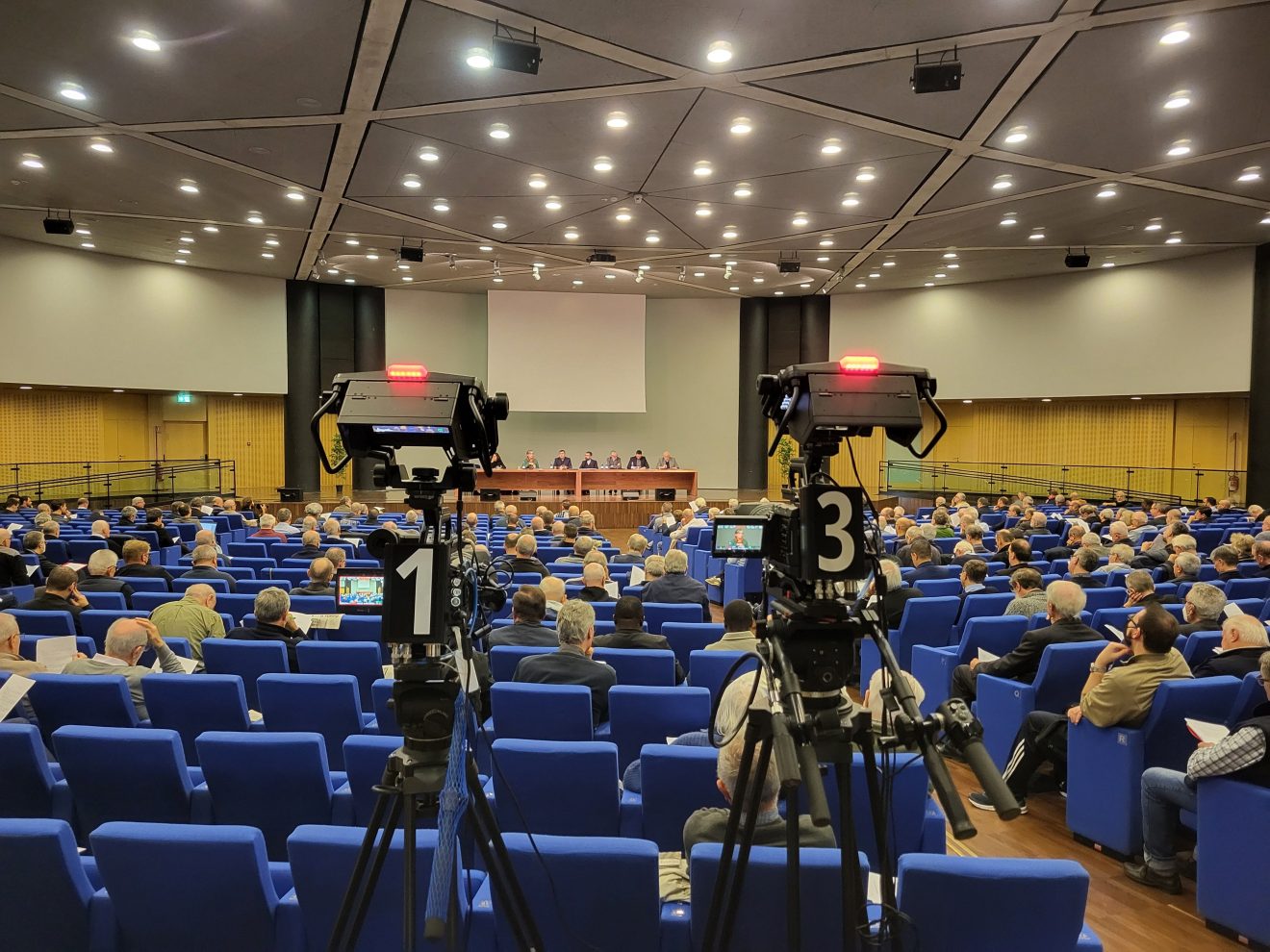 Mons. Repole all’incontro con il Clero diocesano per l'avvio dell’anno pastorale