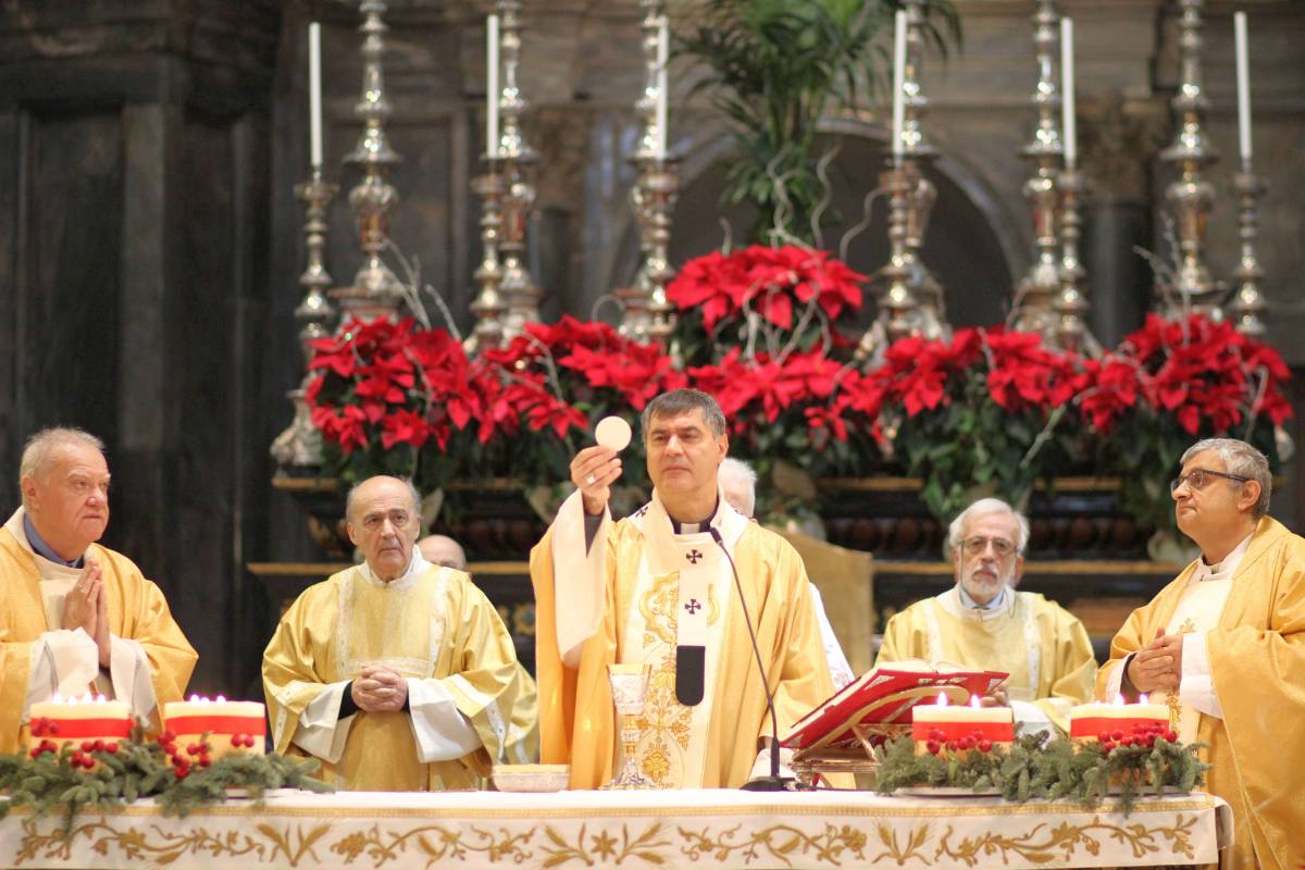 Mons. Roberto Repole in Cattedrale a Torino per la Messa del giorno di Natale, 25 dicembre 2022 (foto: Reale)
