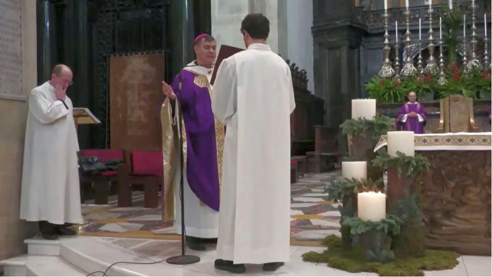 Mons. Repole presiede la Messa della prima domenica di Avvento in Cattedrale, Torino 27 novembre 2022