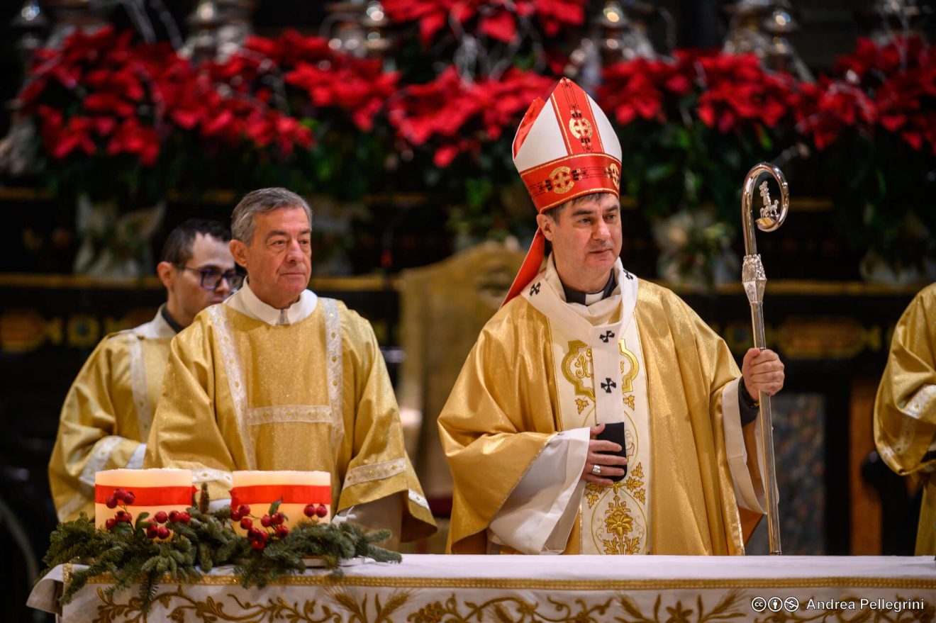 Capodanno, mons. Repole celebra la Messa per la Pace in Cattedrale – Torino, 1 gennaio 2023 (foto: Pellegrini)