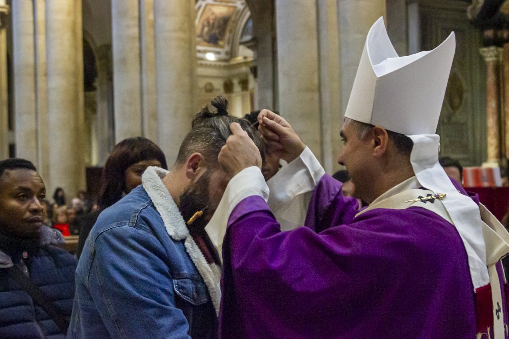 Catecumeni Chi Sono E Come Vivono Mons. Repole celebra Messa per la prima domenica di Quaresima e Rito d