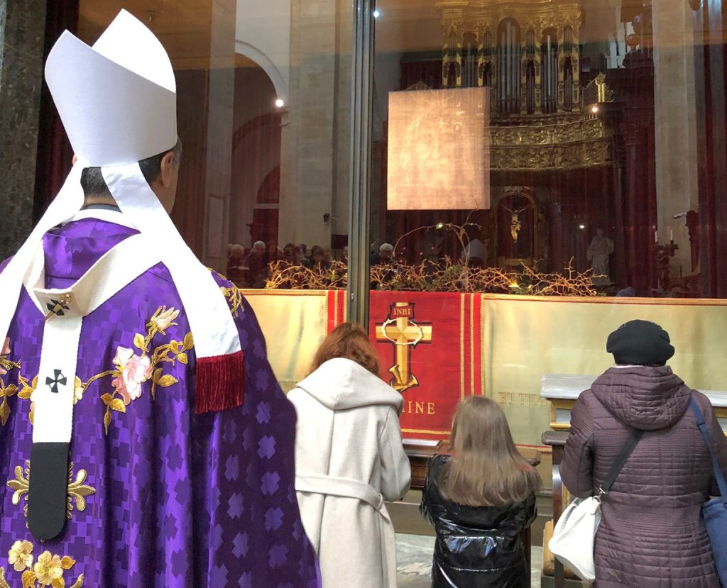 Festa della Sindone 2023: Messa con mons. Repole e concerto in Cattedrale