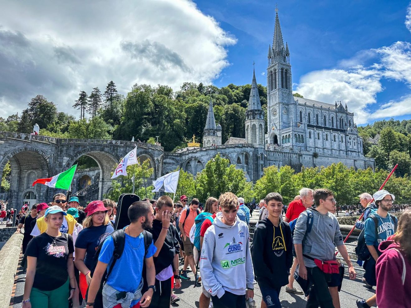 Torino e Susa verso la GMG di Lisbona: prima tappa a Lourdes, 25 luglio 2023