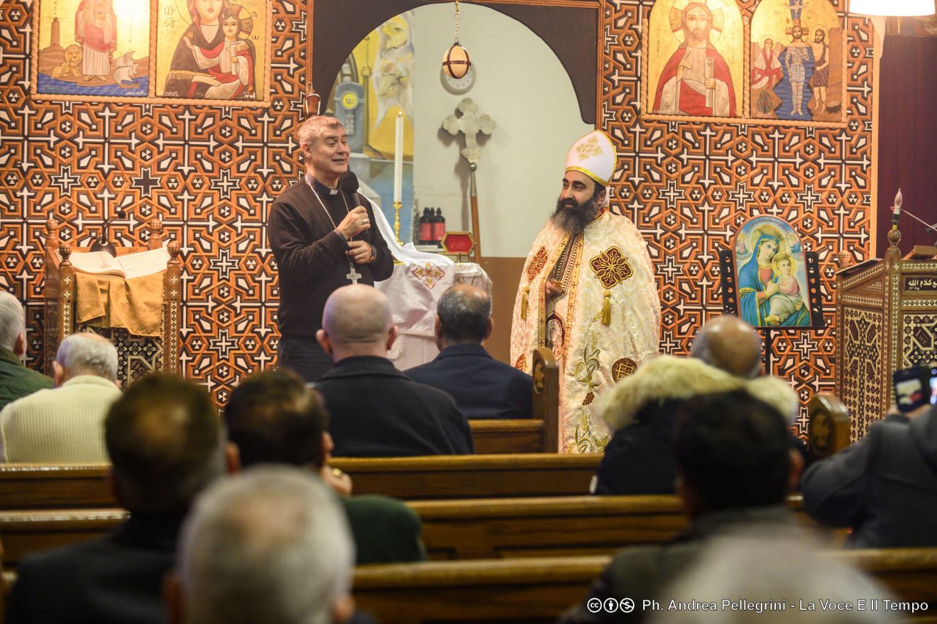 Mons. Repole alla celebrazione del Natale con la Comunità Copta ortodossa, 6 gennaio 2024 (foto: Pellegrini)