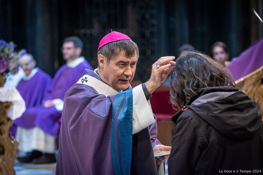 Quaresima, mons. Repole in Cattedrale per la Messa e il Rito di imposizione delle Ceneri - Torino 14 febbraio 2024