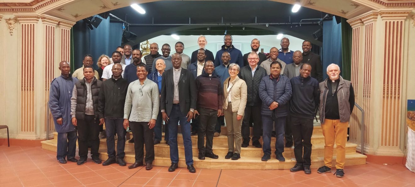Primo incontro dedicato all’accompagnamento dei presbiteri di altre diocesi del mondo - parrocchia San Gaetano, Torino 25 maggio 2024