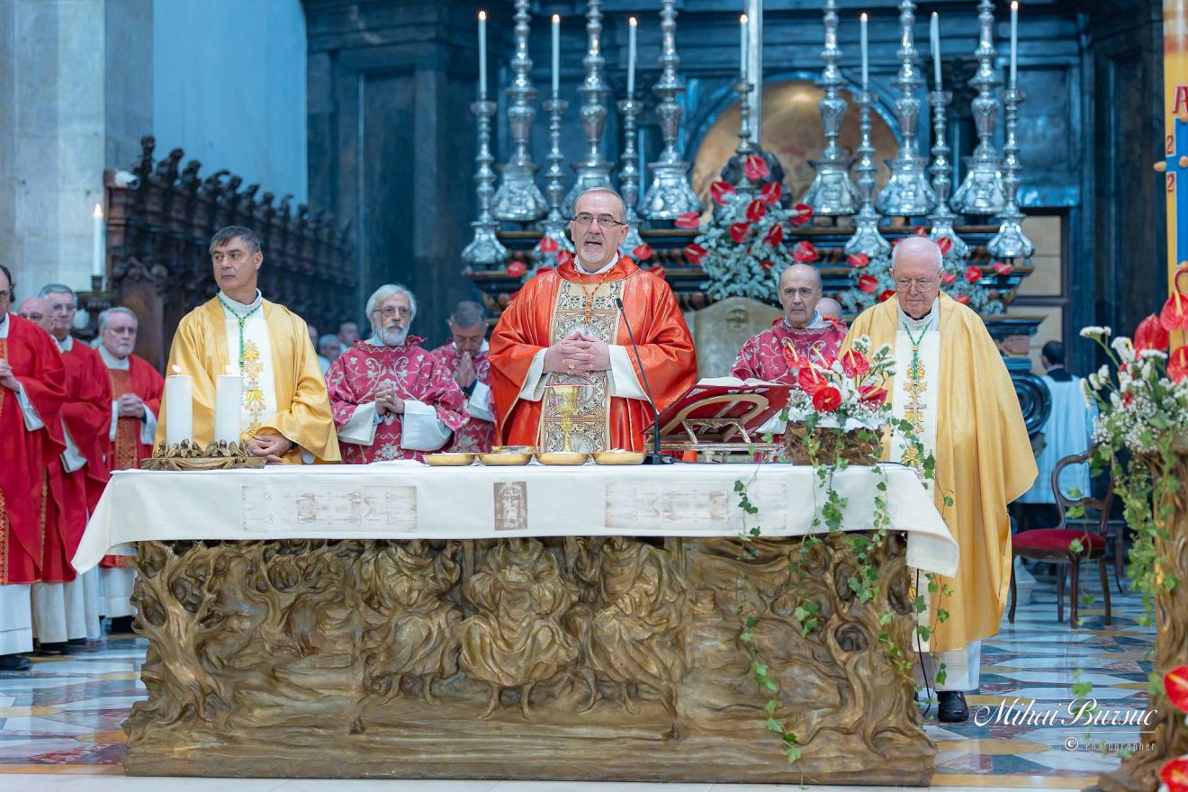 Visita del card. Pizzaballa a Torino: la S. Messa in Cattedrale con mons. Repole, 4 maggio 2024 (foto: Bursuc)