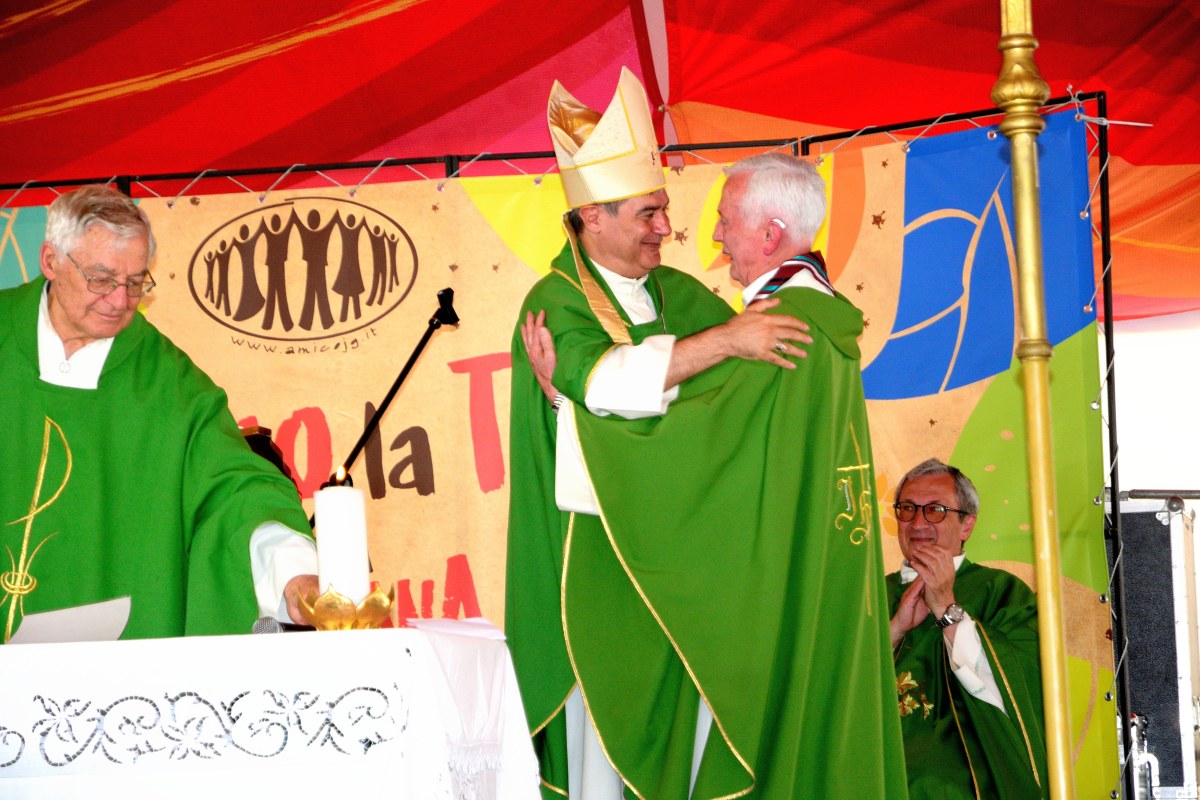 Mons. Repole alla S. Messa per il 50° anniversario di ordinazione di don Giacomo Garbero, Piossasco 16 giugno 2024