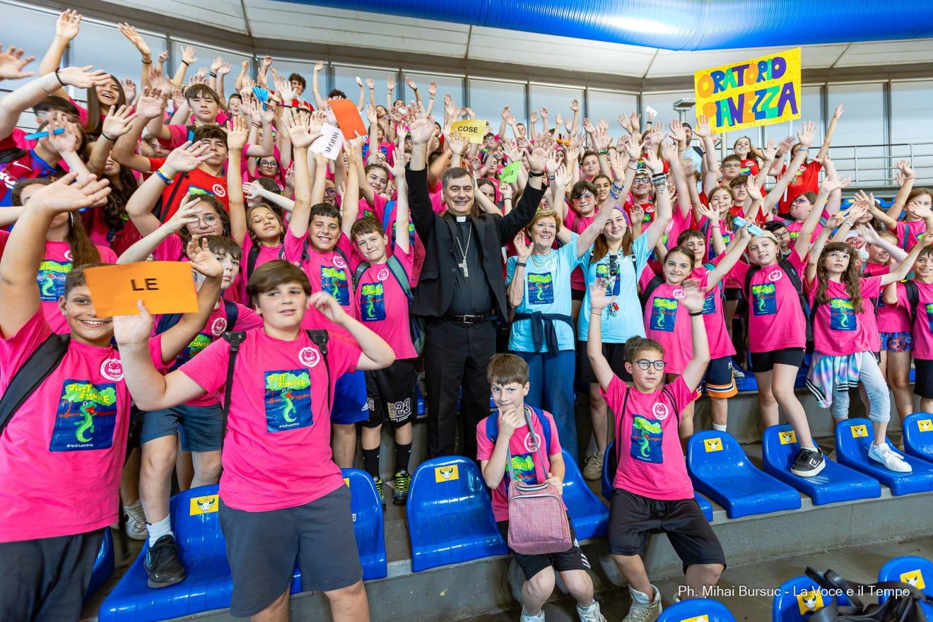 «Guarda in alto!», l’Arcivescovo all'incontro con i ragazzi under 14