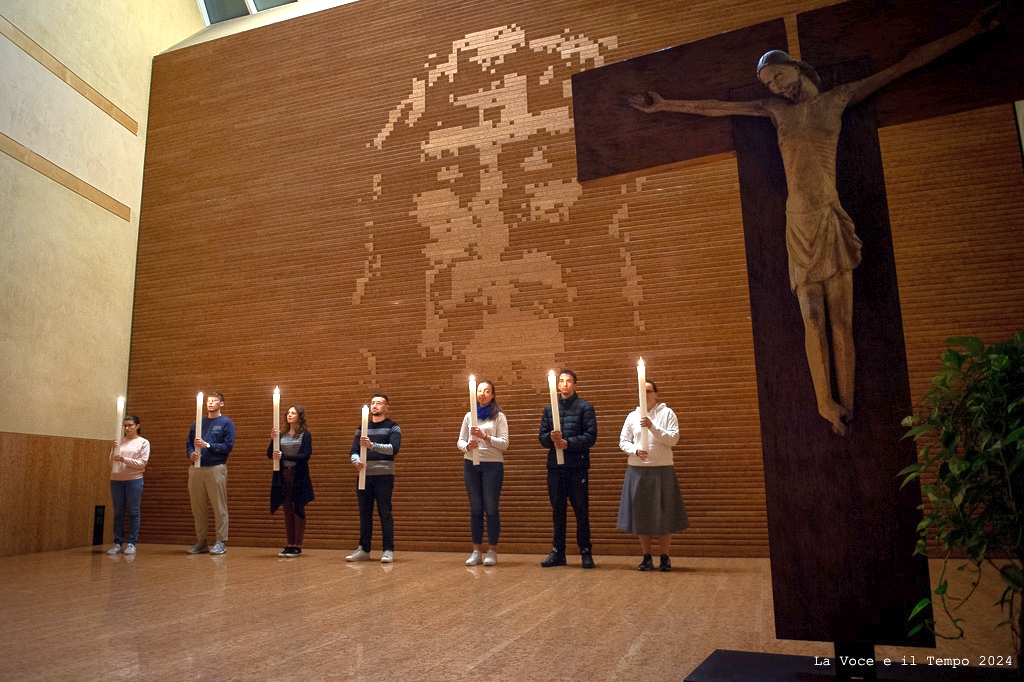 «Che cosa è l’uomo, perché te ne curi?», programma del nuovo ciclo di catechesi per i giovani