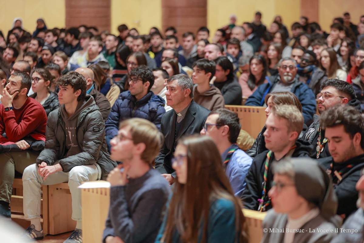 «Che cosa è l’uomo, perché te ne curi?», terzo ciclo di catechesi per i giovani