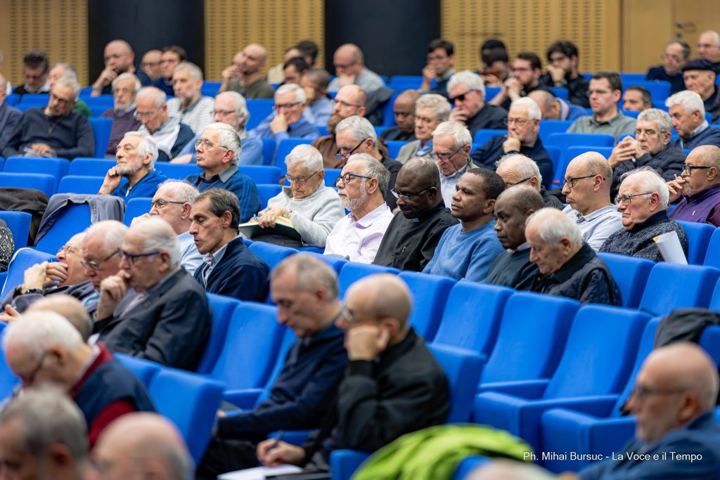 Il card. Repole in dialogo con i presbiteri di Torino e di Susa