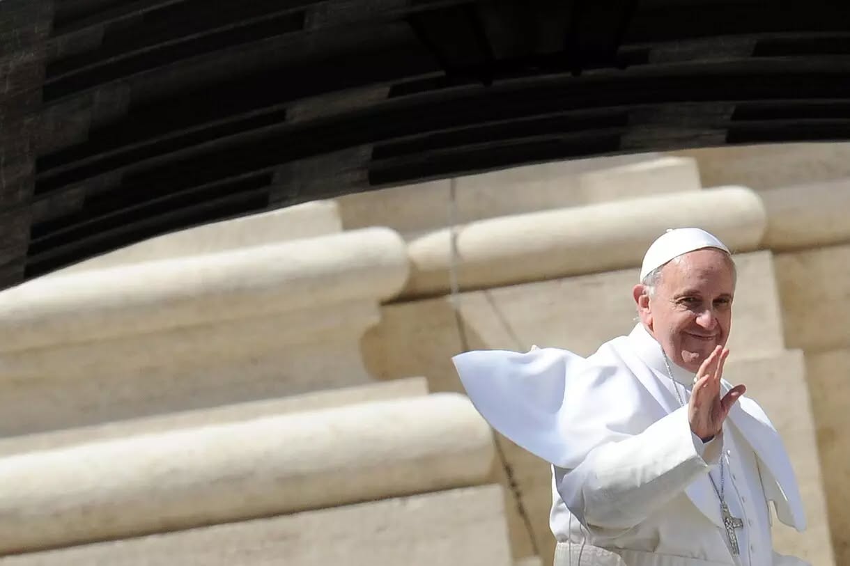 Papa Francesco è «nell'abbraccio di Dio»: la notizia del decesso e i messaggi di cordoglio