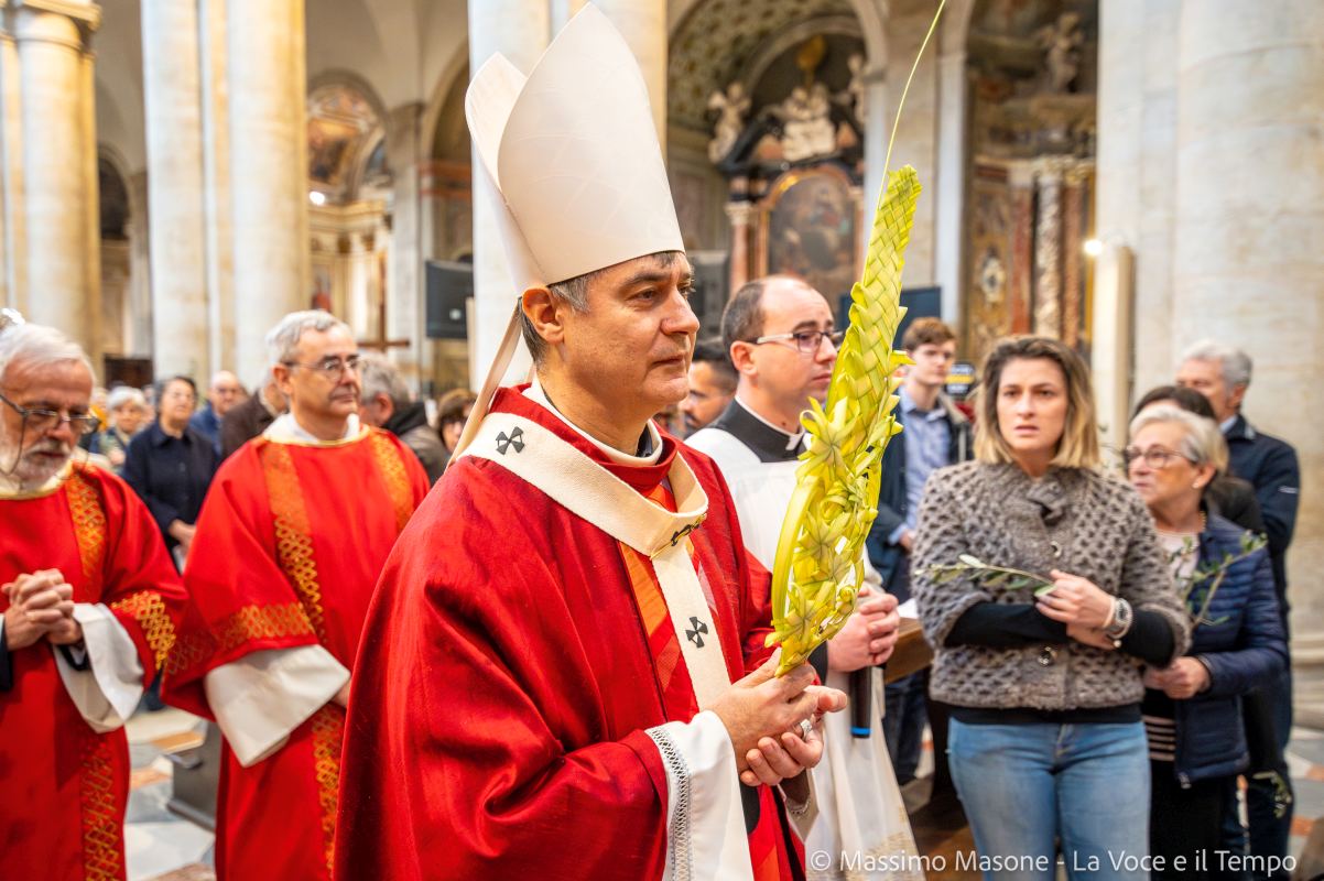 Messa della domenica delle Palme presieduta dal card. repole, Cattedrale di Torino 13 aprile 2025
