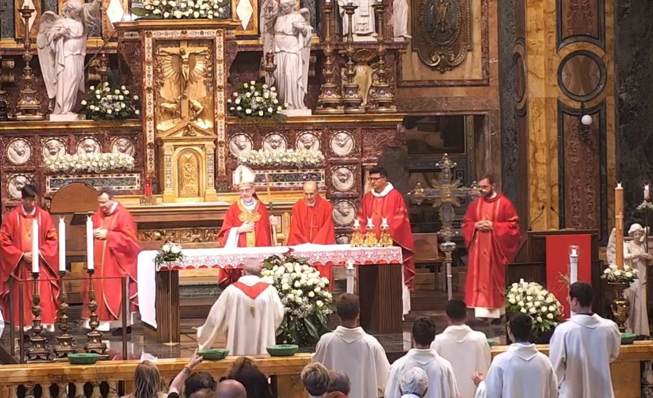 Veglia di Pentecoste e vigilia della festa di Maria Ausiliatrice: la Messa presieduta da mons. Giraudo, Torino 23 maggio 2026