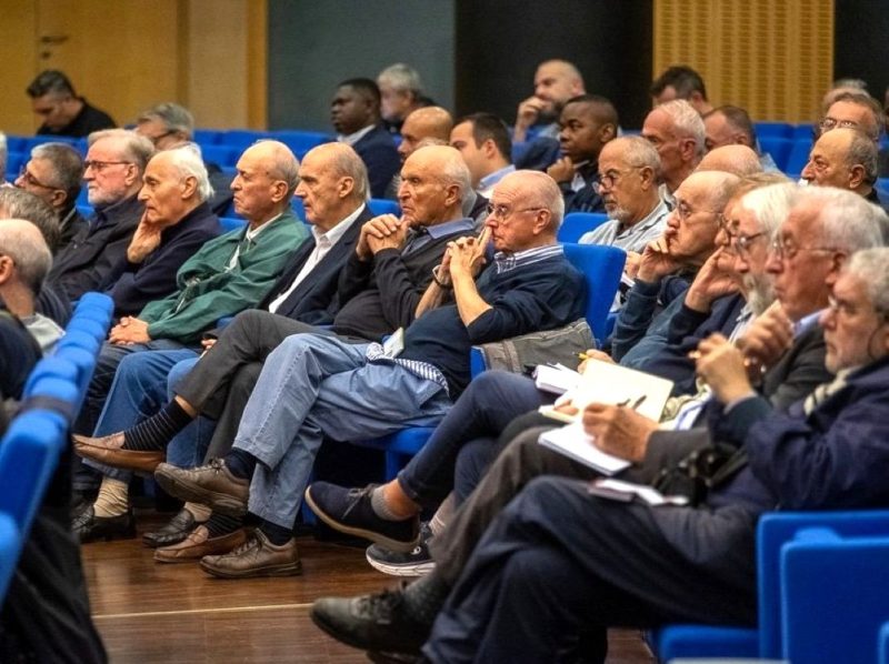 Incontro alla due giorni del Clero, 25 settembre 2025 (foto: Bussio_LaVoceEilTempo)
